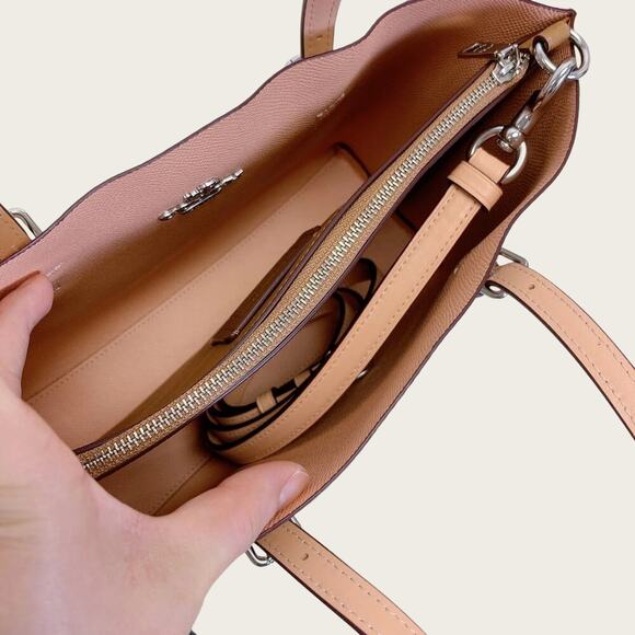 NWT Coach C4250 Mollie Tote 25 In Signature Canvas IN Light Khaki Faded Blush - Picture 4 of 7